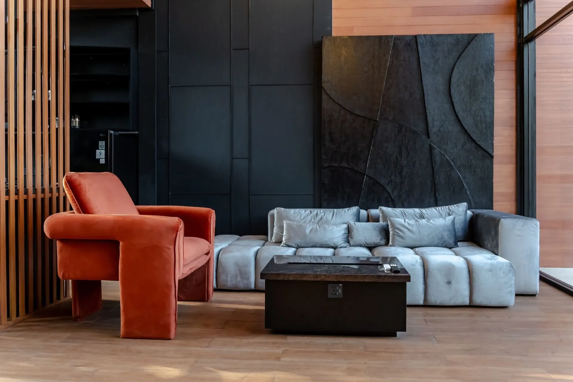 Black Rock — double-height living space with panoramic glazing